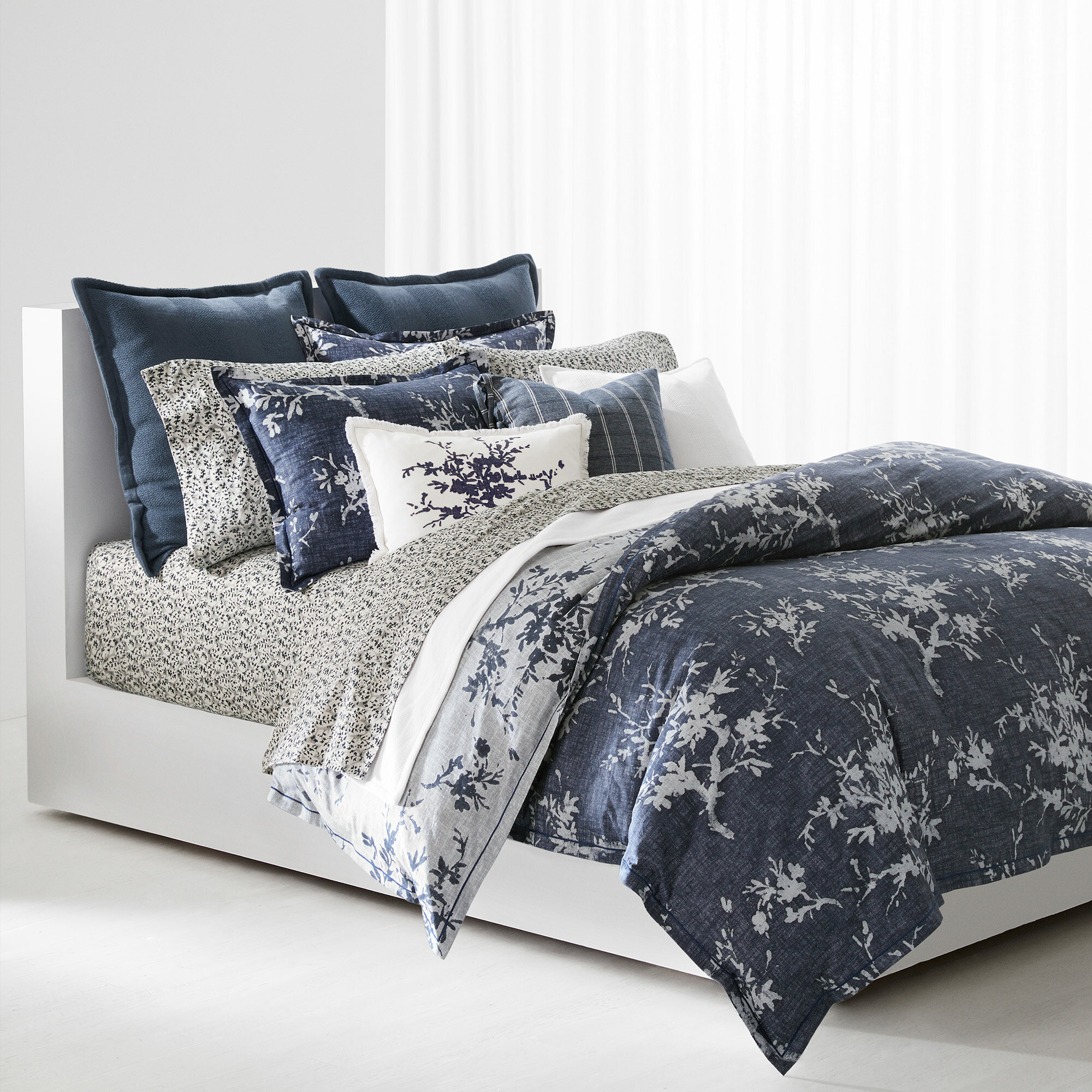 Lauren Ralph Lauren Eva Navy Pima Cotton Reversible Traditional 3 Piece Duvet Cover Set Reviews Wayfair